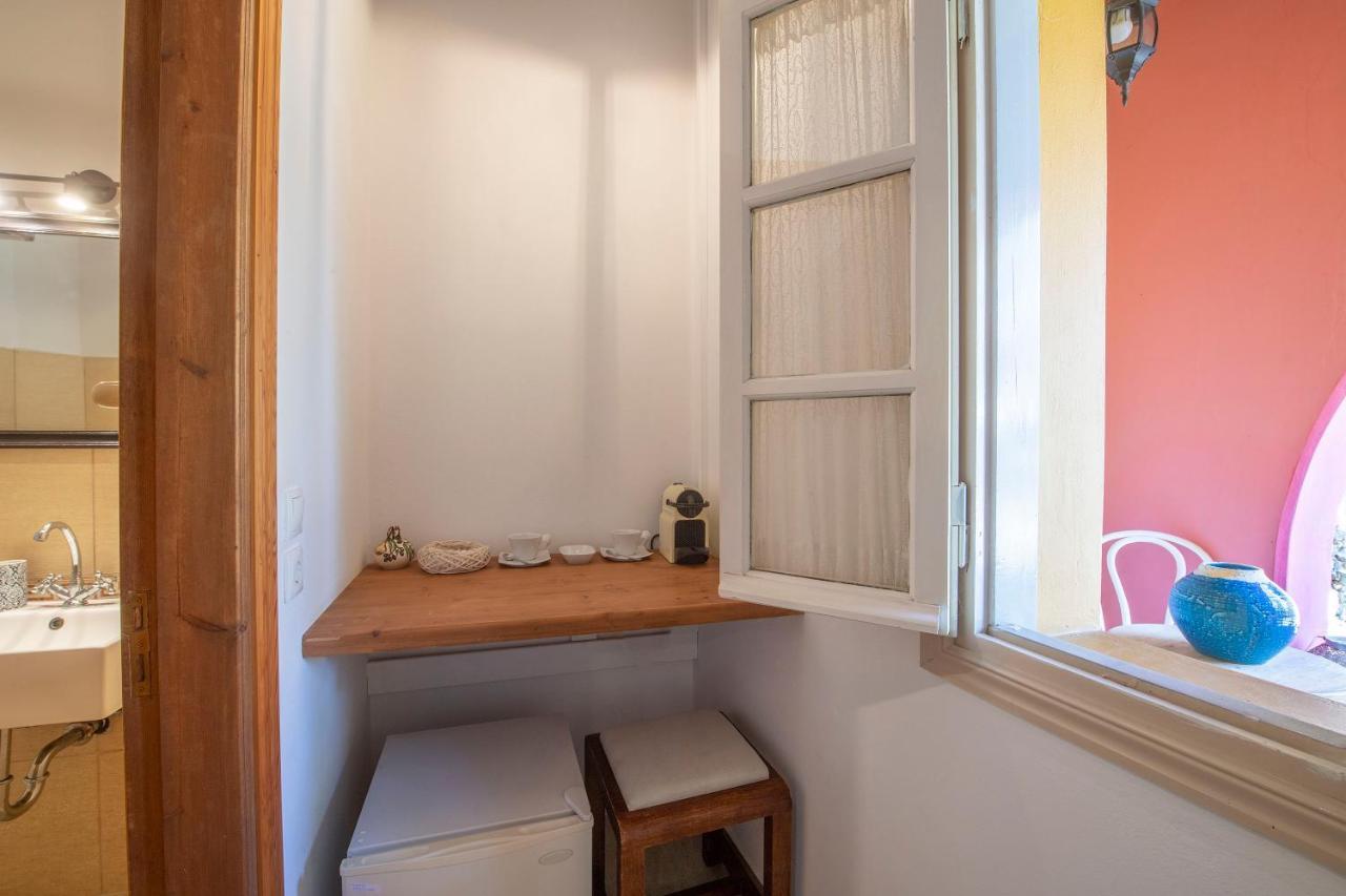 Saint Artemios Boutique Hotel Rhodes City Eksteriør bilde