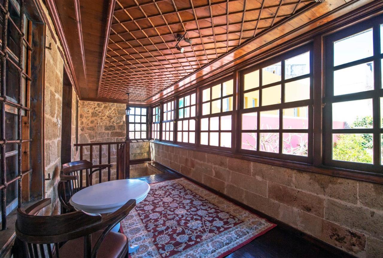 Saint Artemios Boutique Hotel Rhodes City Eksteriør bilde