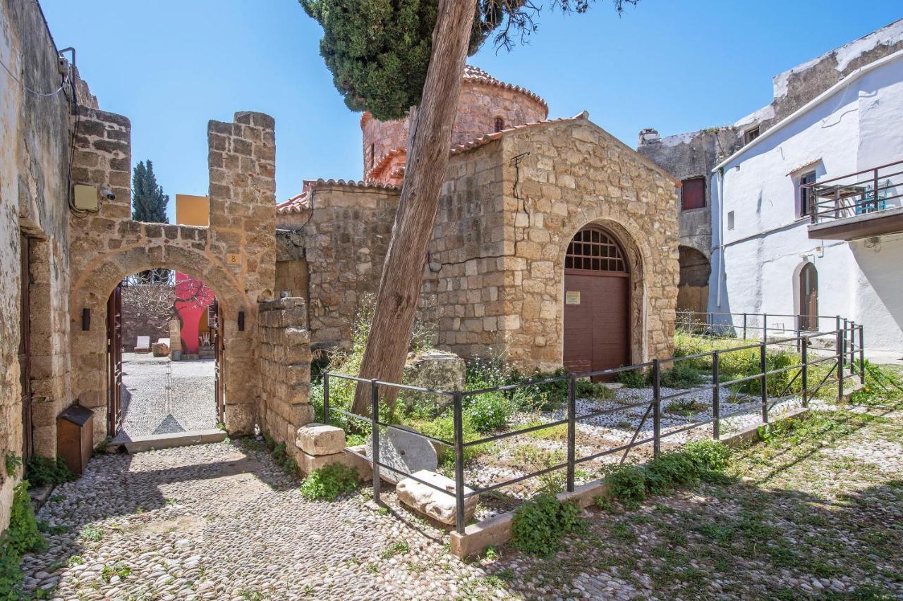 Saint Artemios Boutique Hotel Rhodes City Eksteriør bilde